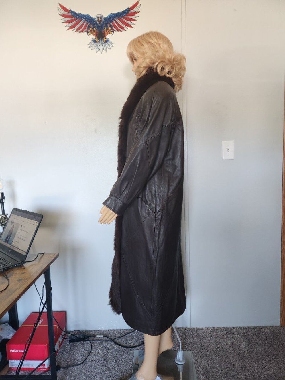#779 Leather/fox fur coat - Picture 3 of 4